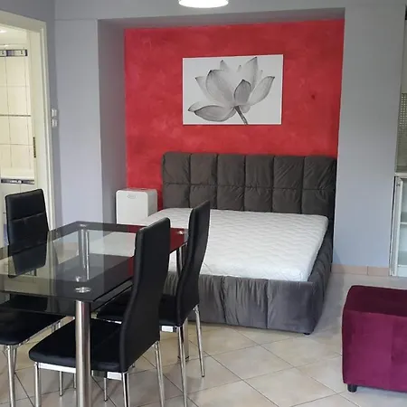 Hope House Apartamento Kavala